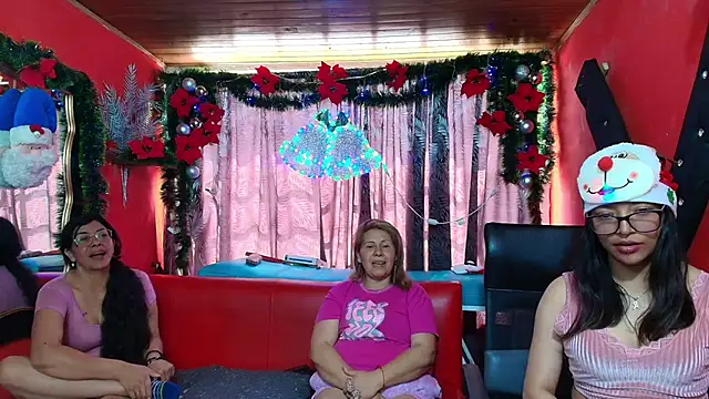 lesbiancuple online show from 12/13/24, 03:49