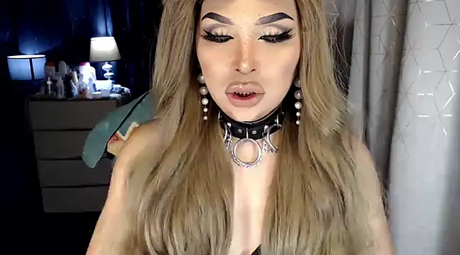 ZHAVIA goddess online show from 11/22/24, 05:39