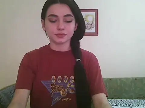 littlegrl online show from 12/11/24, 06:36