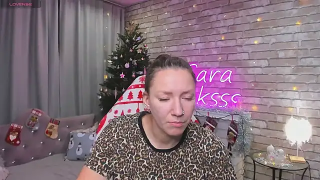 SarahCoksss online show from 12/24/24, 12:34