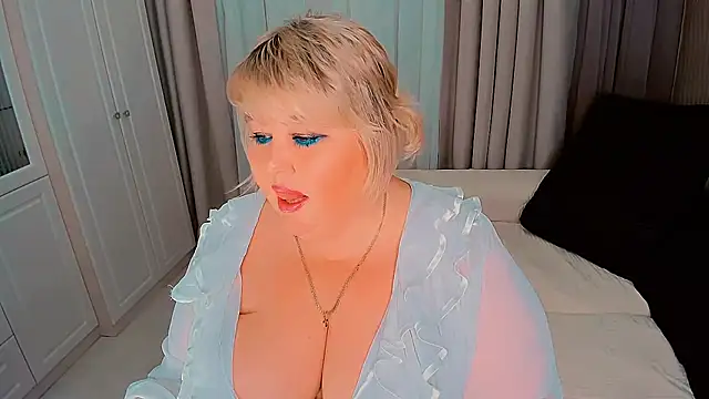 BIGTITSBBW online show from 12/18/24, 06:34