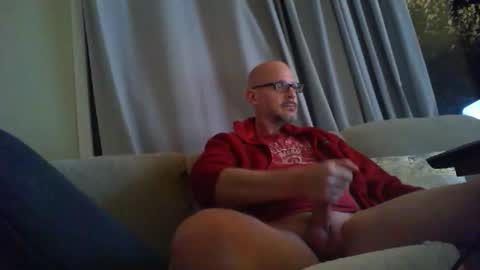 1hotbaldguy online show from 12/10/24, 08:58