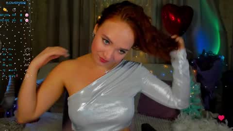  M I A  private model that will make your erotic dreams online show from 12/30/24, 09:55