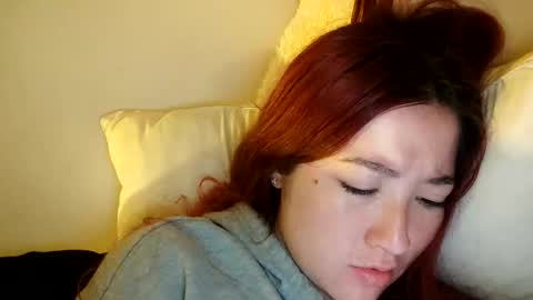 _lunaa__ online show from 11/15/24, 04:23