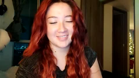 _lunaa__ online show from 12/03/24, 01:24