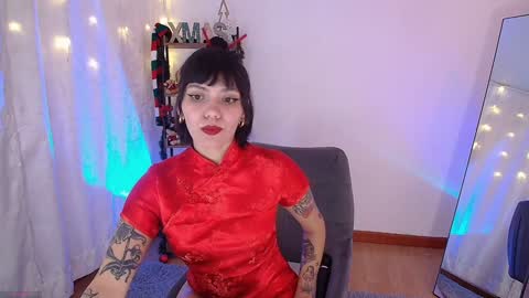 Laura online show from 01/03/25, 12:02