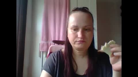 Melisa online show from 11/20/24, 08:55