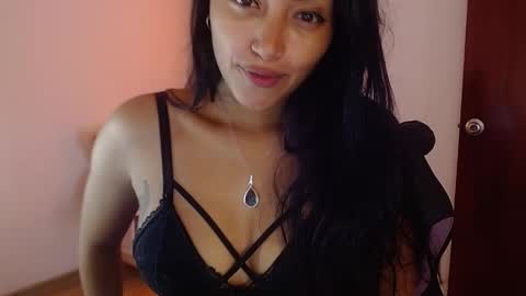 My name is Bella.  welcometo  to my room  online show from 12/03/24, 02:08