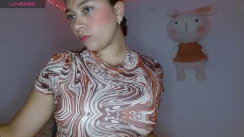 abby_rosse2 online show from 12/19/24, 11:54