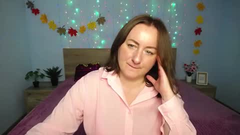 abbytaylorr online show from 11/22/24, 07:48