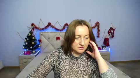 abbytaylorr online show from 12/27/24, 07:18