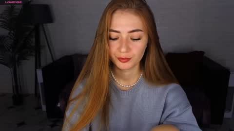 adelyna_bird online show from 11/22/24, 07:48