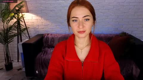 adelyna_bird online show from 12/01/24, 07:23