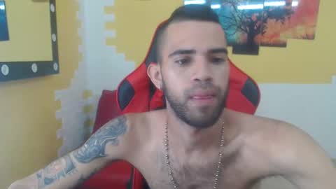 adri_sexboy online show from 12/05/24, 12:42