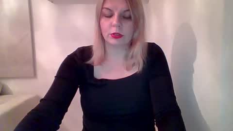 Adrianna online show from 12/09/24, 07:15