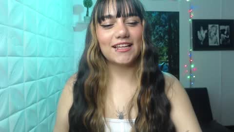 Aitana online show from 12/17/24, 08:54