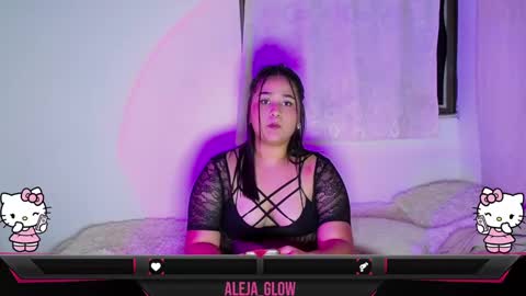 aleja_glow online show from 12/14/24, 10:39