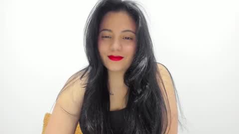 Alejandra online show from 12/04/24, 02:18