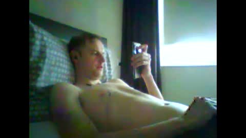 alex_dutch92 online show from 12/25/24, 08:42