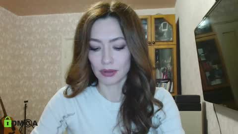 Alicia online show from 12/24/24, 03:37