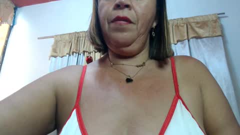 alina_maturehot online show from 11/16/24, 08:02