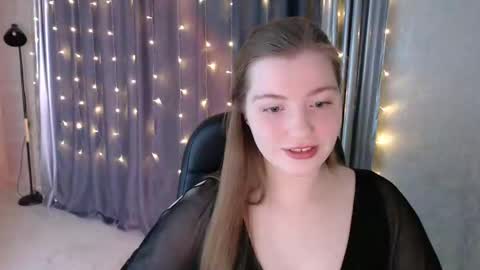 aliseemoon online show from 12/07/24, 07:06