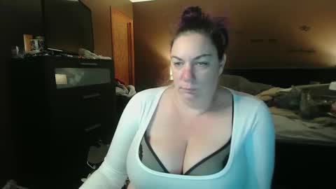 Tig Bitty online show from 12/01/24, 03:13