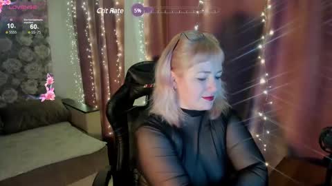 amanda_di online show from 12/21/24, 10:39