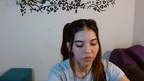 andrea_meza18 online show from 12/16/24, 04:10