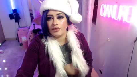 Angela Cianuro online show from 12/18/24, 02:38