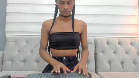 angelica_sexy1 online show from 11/27/24, 06:14