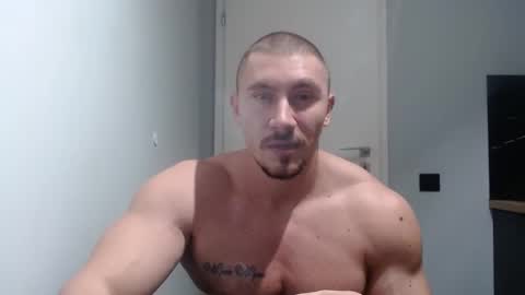  ------- SEX SHOW WITH GUYS AND GIRLS  MUSCLE SHOW online show from 11/30/24, 03:42