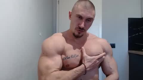  ------- SEX SHOW WITH GUYS AND GIRLS  MUSCLE SHOW online show from 12/20/24, 12:10