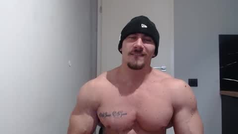  ------- SEX SHOW WITH GUYS AND GIRLS  MUSCLE SHOW online show from 12/30/24, 10:05