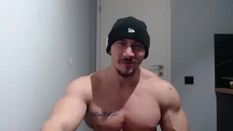  ------- SEX SHOW WITH GUYS AND GIRLS  MUSCLE SHOW online show from 01/07/25, 07:38