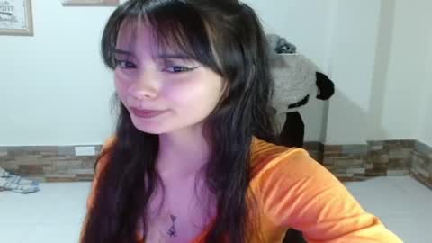 annie_rosse16 online show from 11/13/24, 08:47