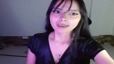 annie_rosse16 online show from 11/14/24, 08:47