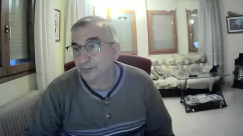 Antonio online show from 01/06/25, 07:25