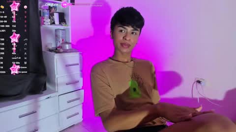 ariel_adan online show from 12/25/24, 11:25