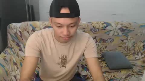 asian_fuckboyxxx online show from 11/16/24, 08:02