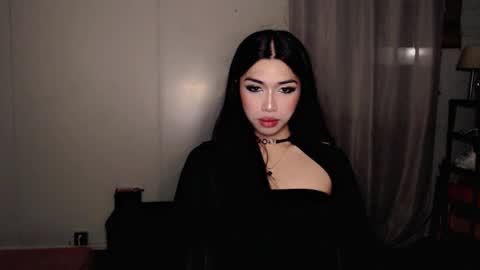 Kylie online show from 11/13/24, 06:14