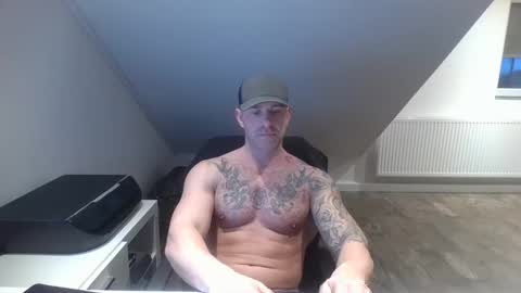 AthleticBoy 1  Onlyfans  online show from 12/14/24, 03:03