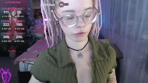 Auroraa  Cute online show from 11/26/24, 12:24