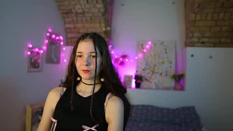 ava taylor18 online show from 01/02/25, 02:28