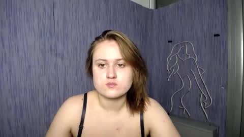 babe_shy_ online show from 12/05/24, 10:43