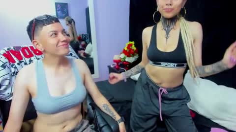 beata_and_sofi online show from 12/19/24, 02:18