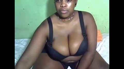 my name is kianah nice to meet u can you follow me for more show honey rate me please its impotant online show from 12/23/24, 01:21