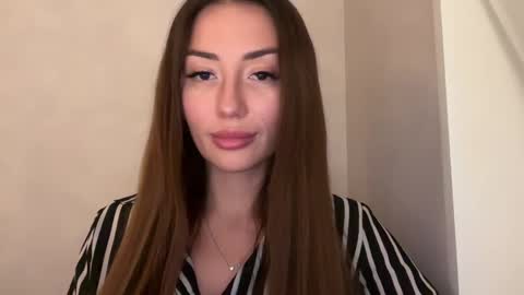 bella_foxxi online show from 11/18/24, 02:49