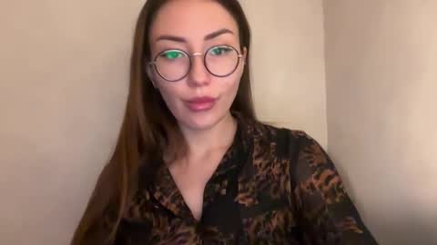 bella_foxxi online show from 12/11/24, 04:24