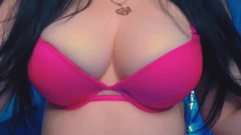 Hello I am kind friendly and cute girl online show from 11/13/24, 01:20